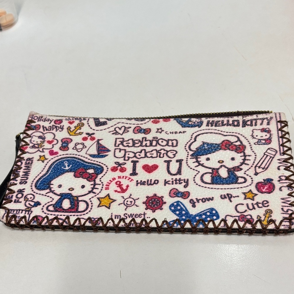 Hello kitty wristlet